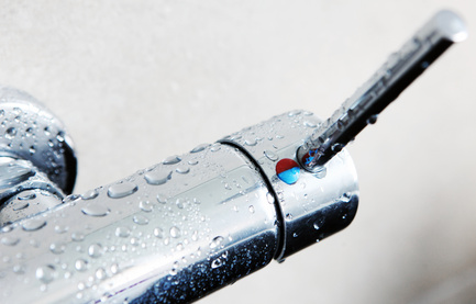 Sanitäranlagen und Bad